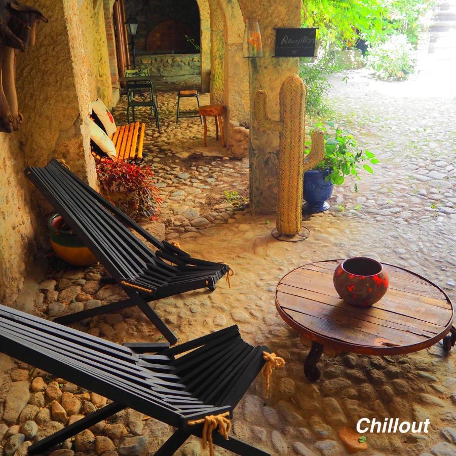 Les Cailloux Dorés Massillargues-Attuech Exterior foto