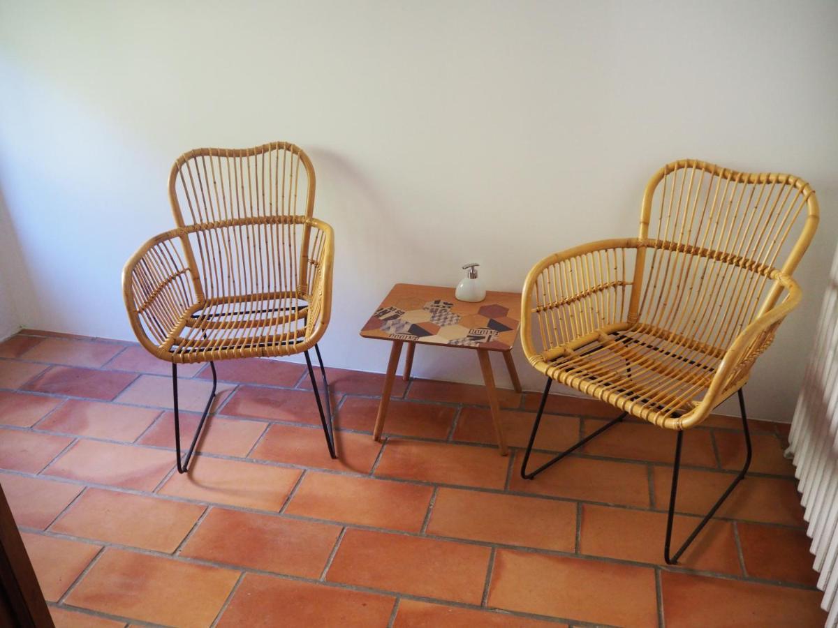 Les Cailloux Dorés Massillargues-Attuech Exterior foto