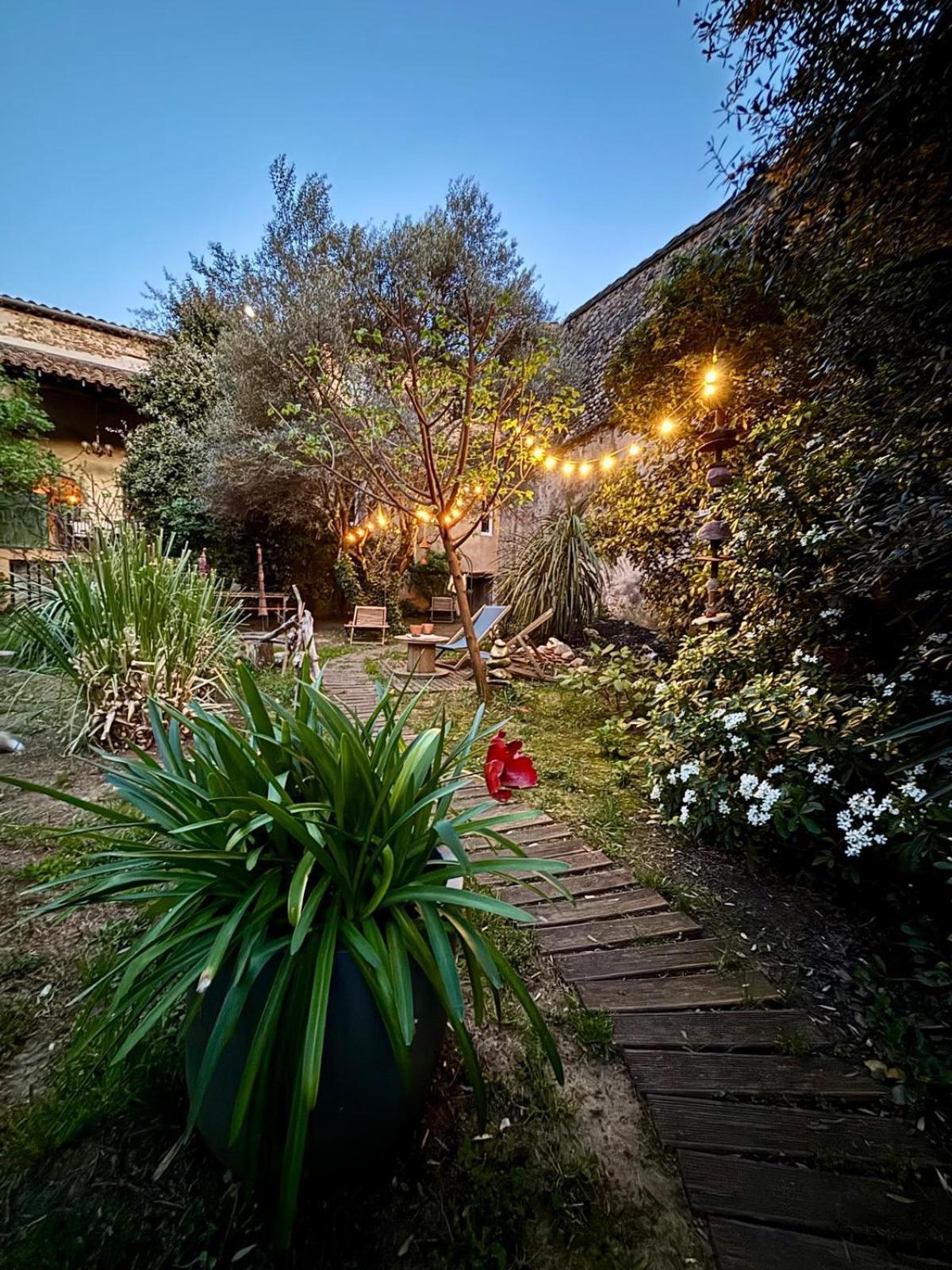 Les Cailloux Dorés Massillargues-Attuech Exterior foto