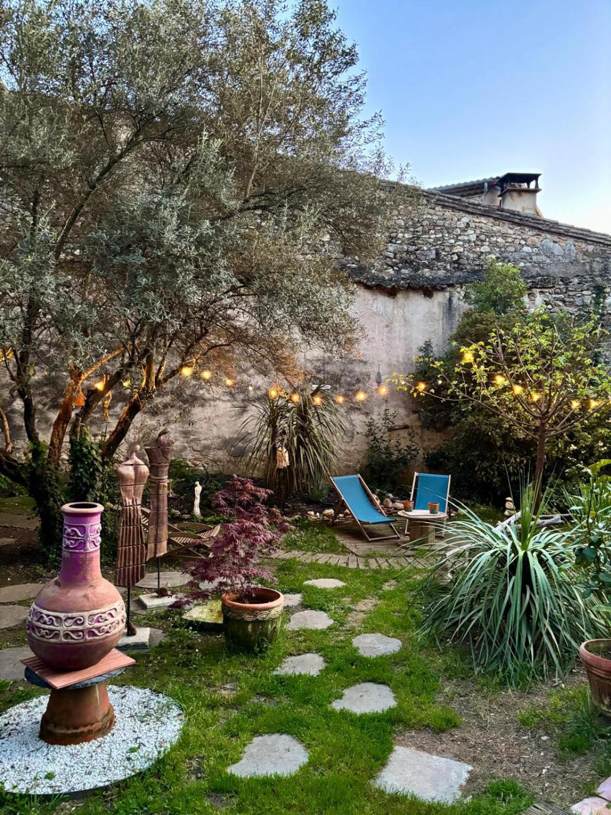 Les Cailloux Dorés Massillargues-Attuech Exterior foto